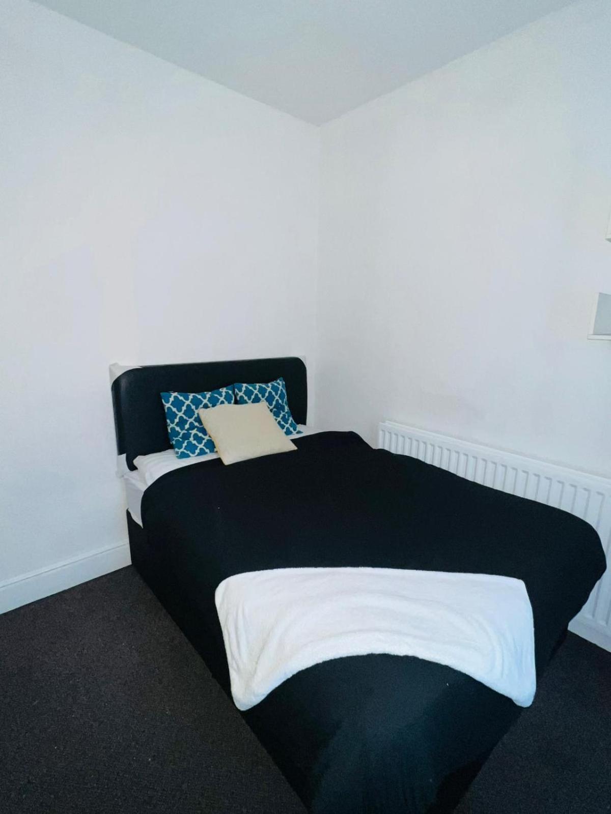 Grantham Park House Apart otel Coventry Dış mekan fotoğraf